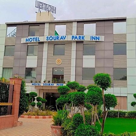 Sourav Park Inn Agra  Εξωτερικό φωτογραφία